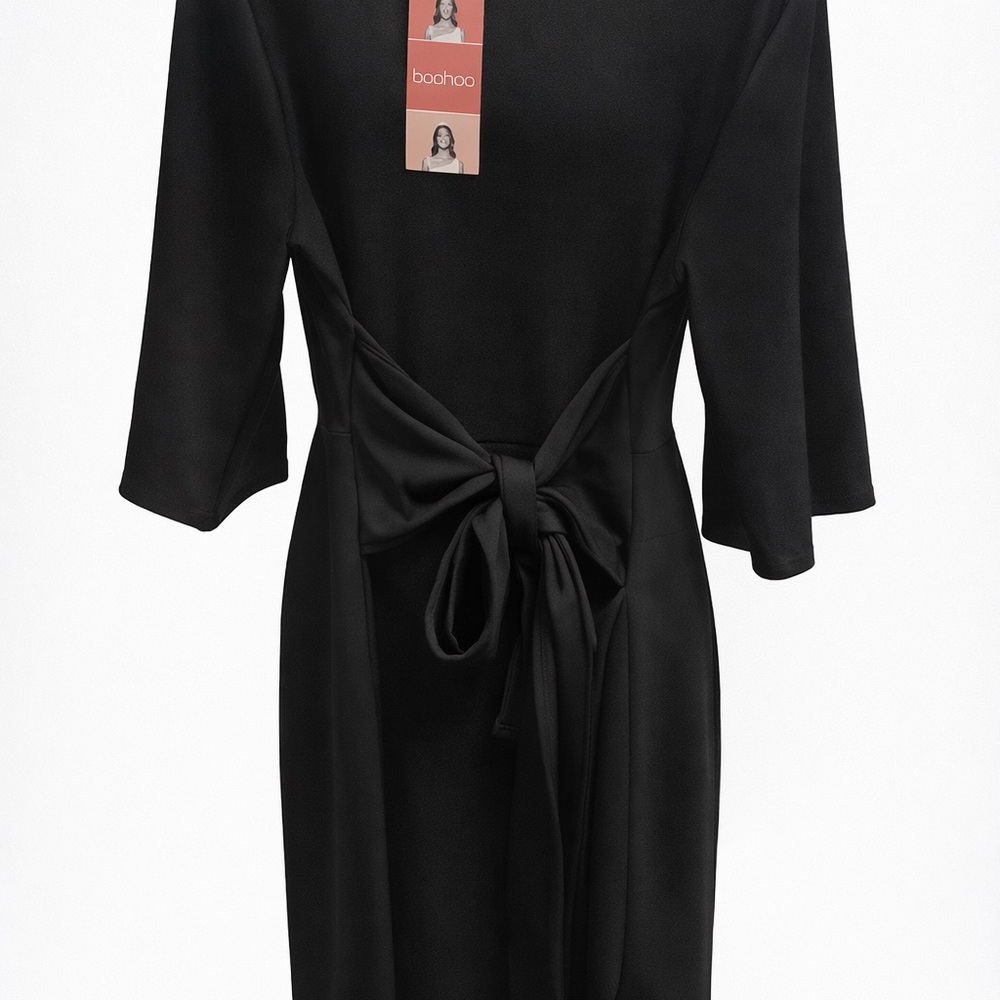 Boohoo Elegant Black Dress